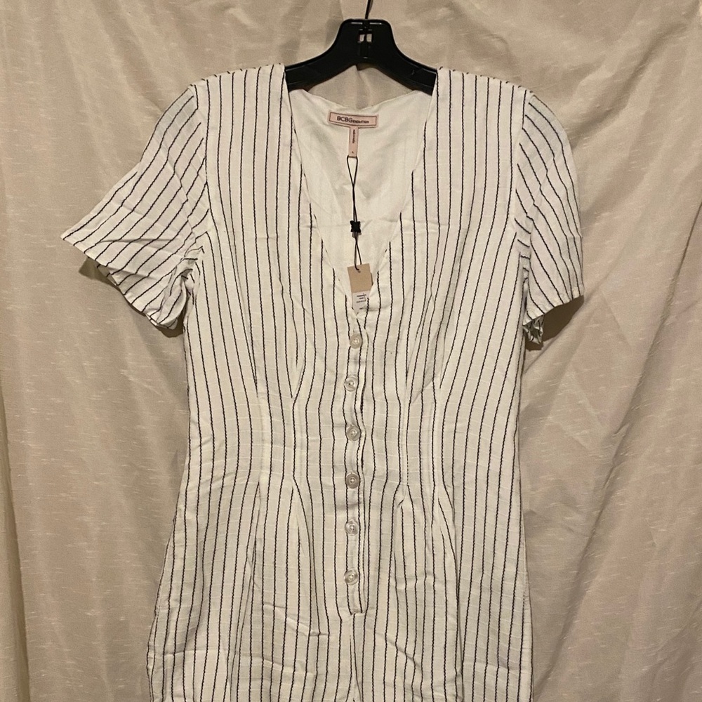 BGBGENERATION Striped Button-Front Romper - Picture 2 of 7